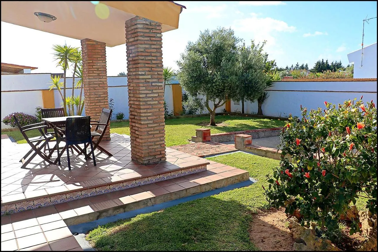 Chalet Con Piscina En Roche Viejo Conil De La Frontera 0*,